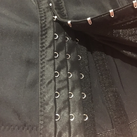 XL waist cincher - Picture 3 of 6